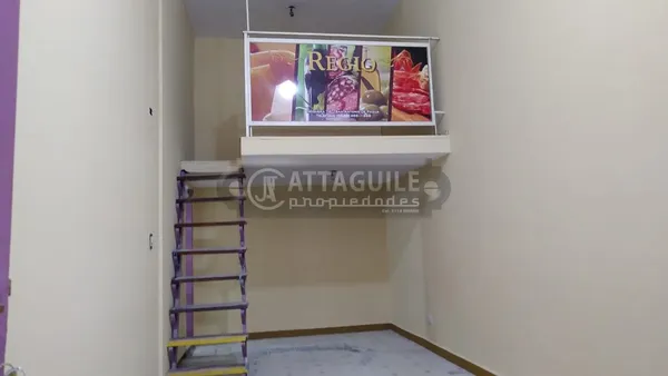Local Comercial en NOGUERA 100