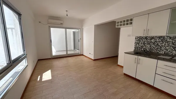 Departamento en CANGALLO 100