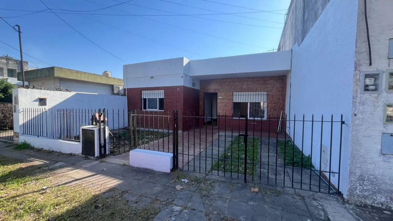 Casa en BUCHARDO 1300