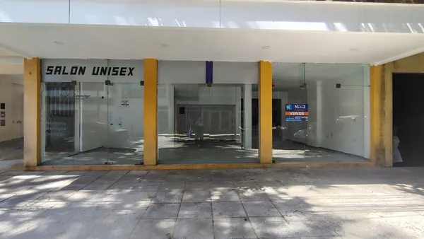 Local Comercial en SAN JUAN 2800