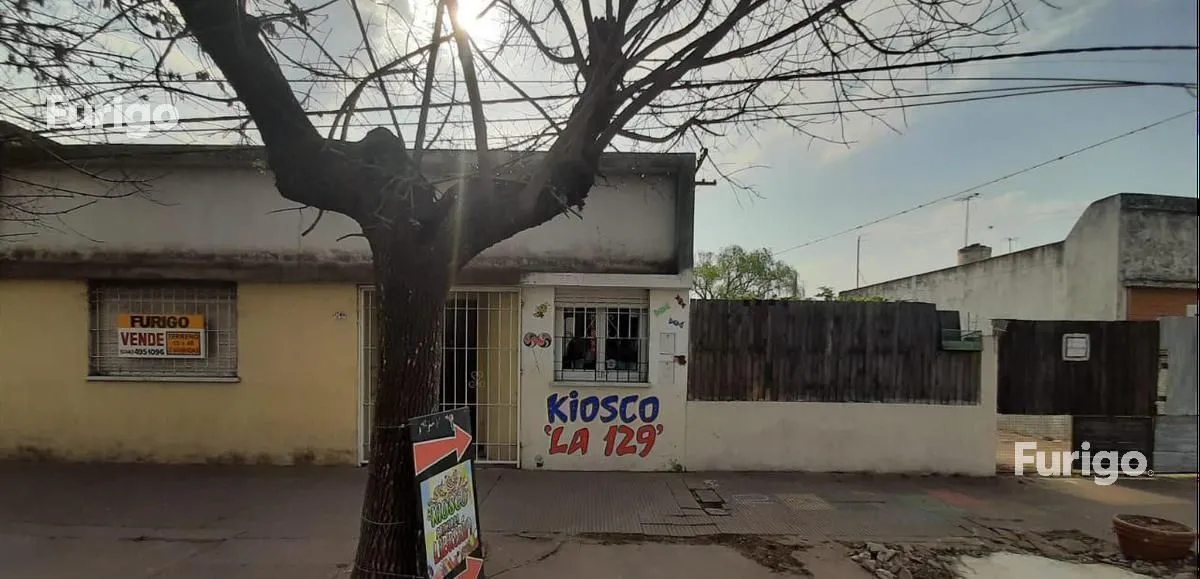 Casa en 25 de Mayo 1700