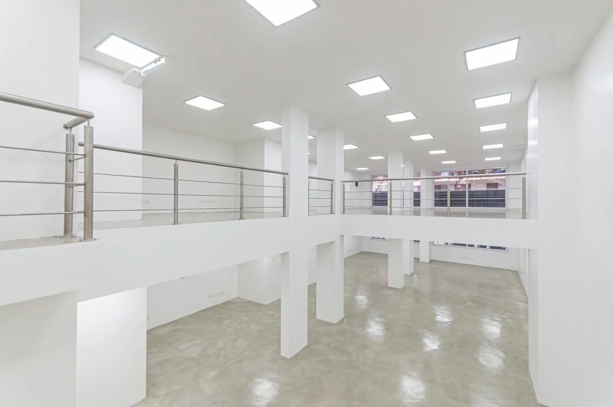 Oficina en Avenida Cordoba 1800