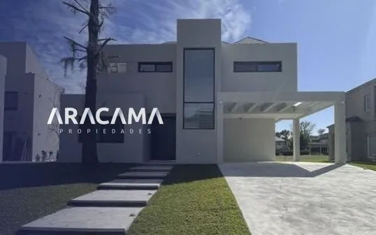 Casa en Saint Thomas Oes 100