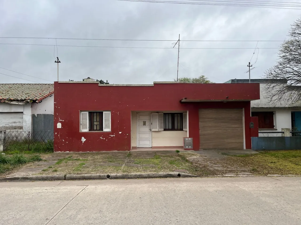 Casa en 22 entre 5 y 7