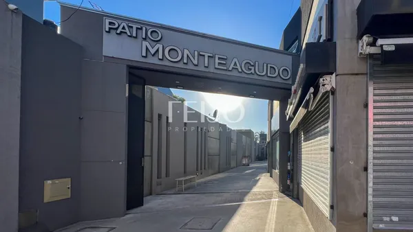 Local Comercial en Monteagudo 2900