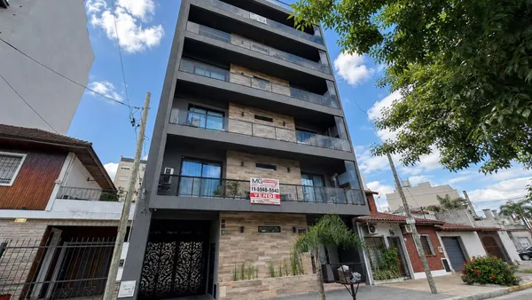 Departamento en Sarmiento 100