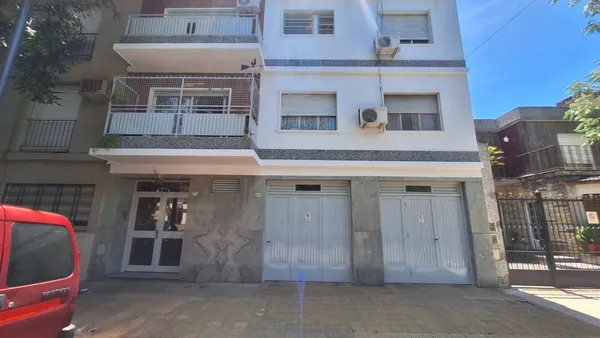 Departamento en jose cubas 3100