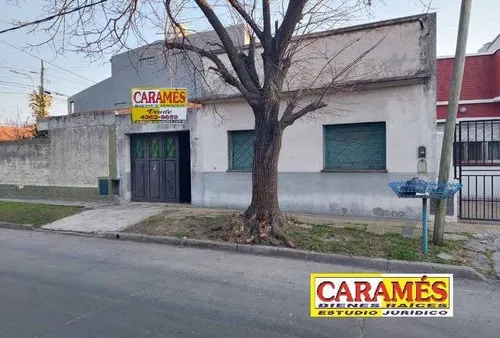 Lote en TACUARI 1400