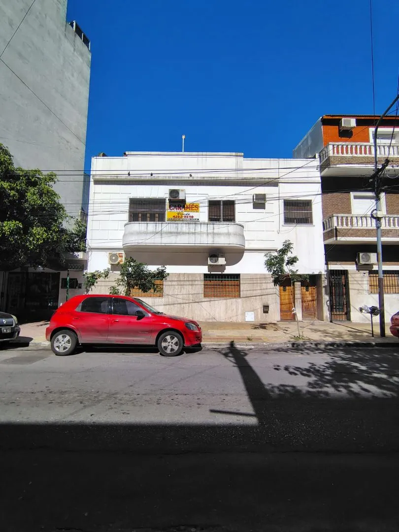 Departamento en VELEZ SARSFIELD, 2800