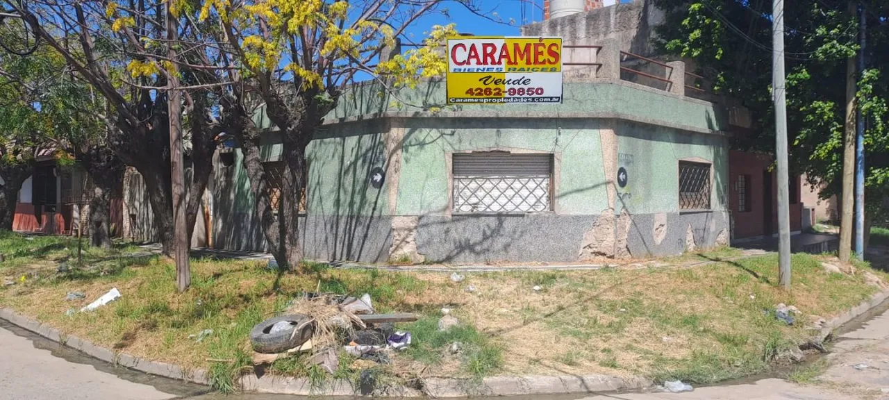 Casa en DON ORIONE 3500