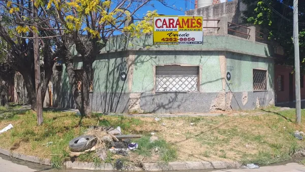 Casa en DON ORIONE 3500
