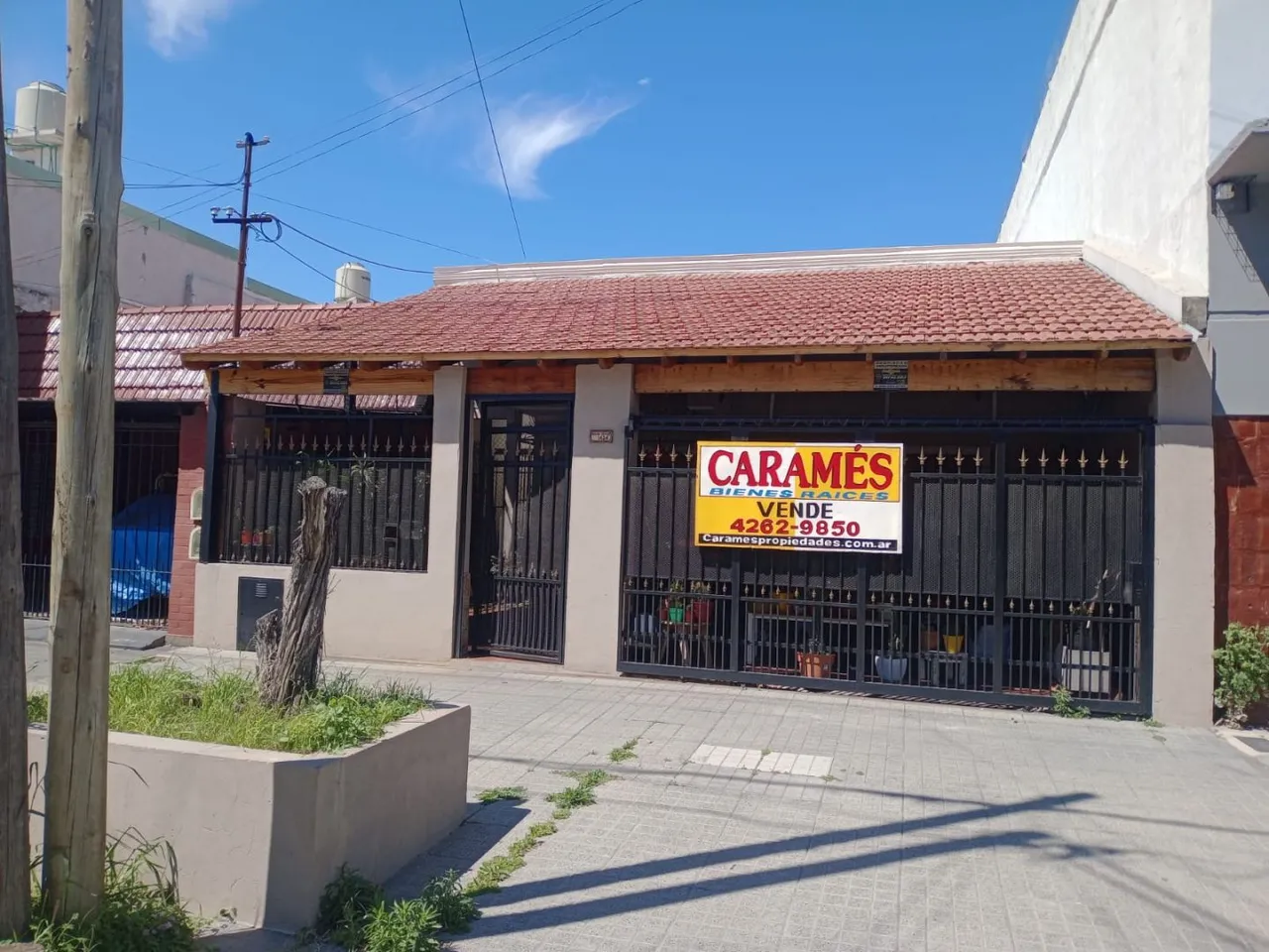 Casa en SANTIAGO DEL EST 1400