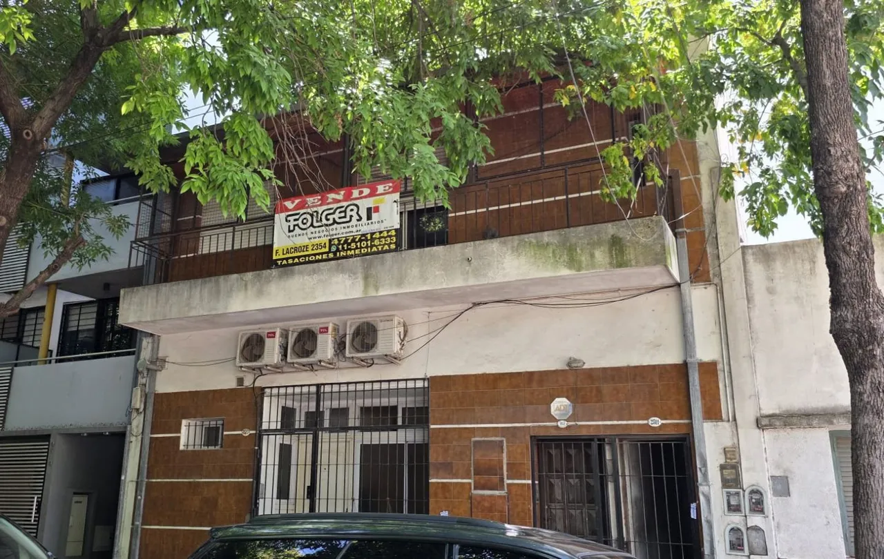 Departamento en BEHRING 2500