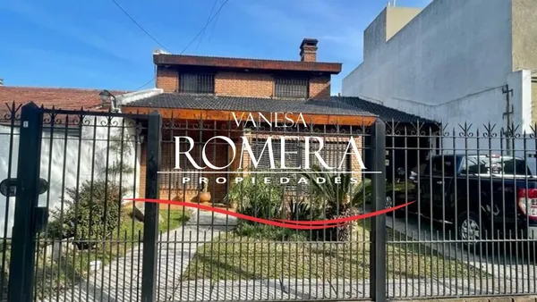 Casa en BESARES 500