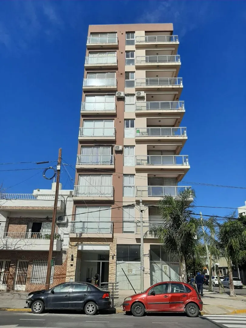 Departamento en AV. GAONA 4000