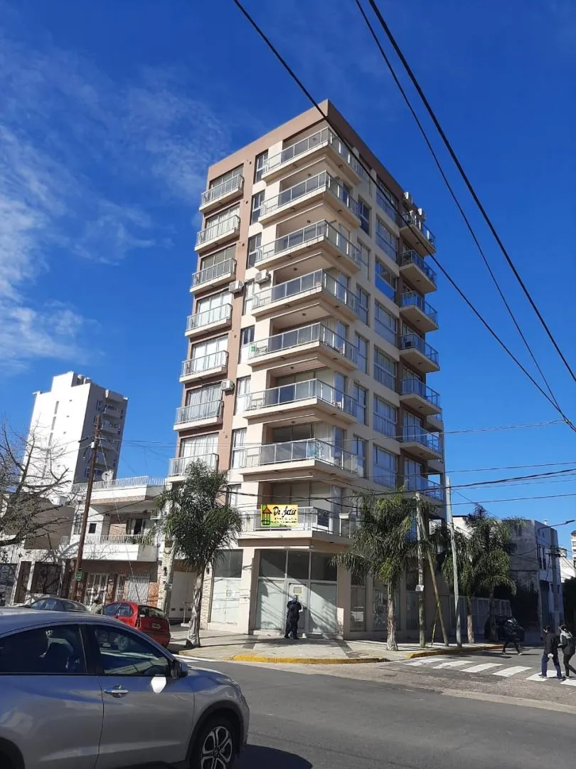 Local Comercial en AV. GAONA 4000