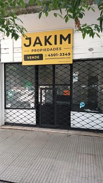 Local Comercial en AV. LOPE DE VEGA 800