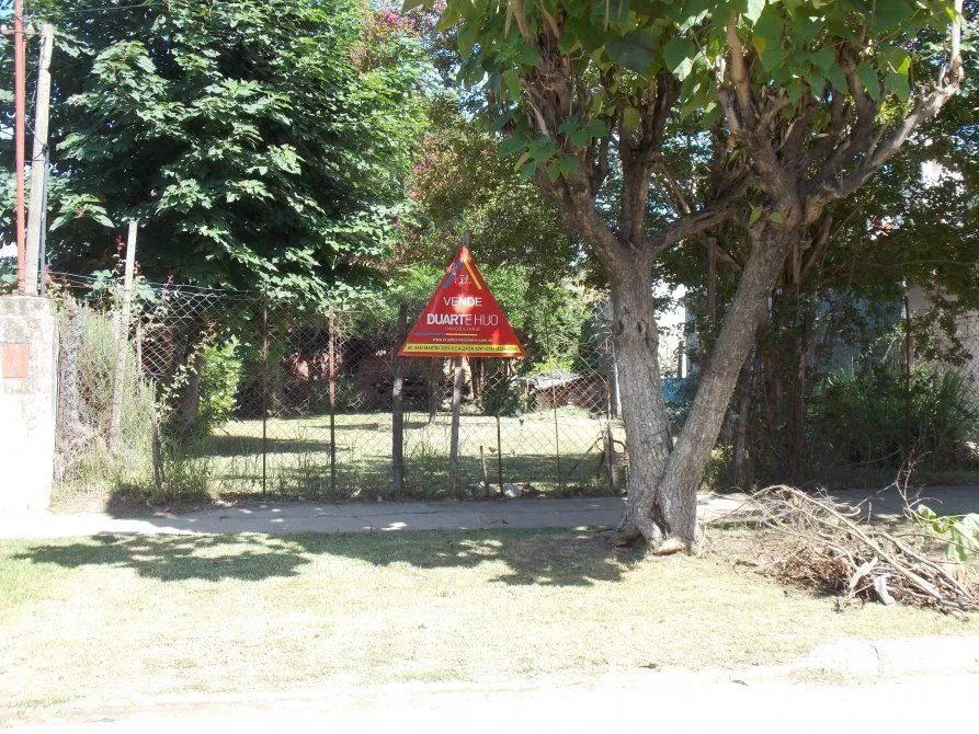 Lote en Juan Lavalle 1000
