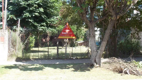 Lote en Juan Lavalle 1000