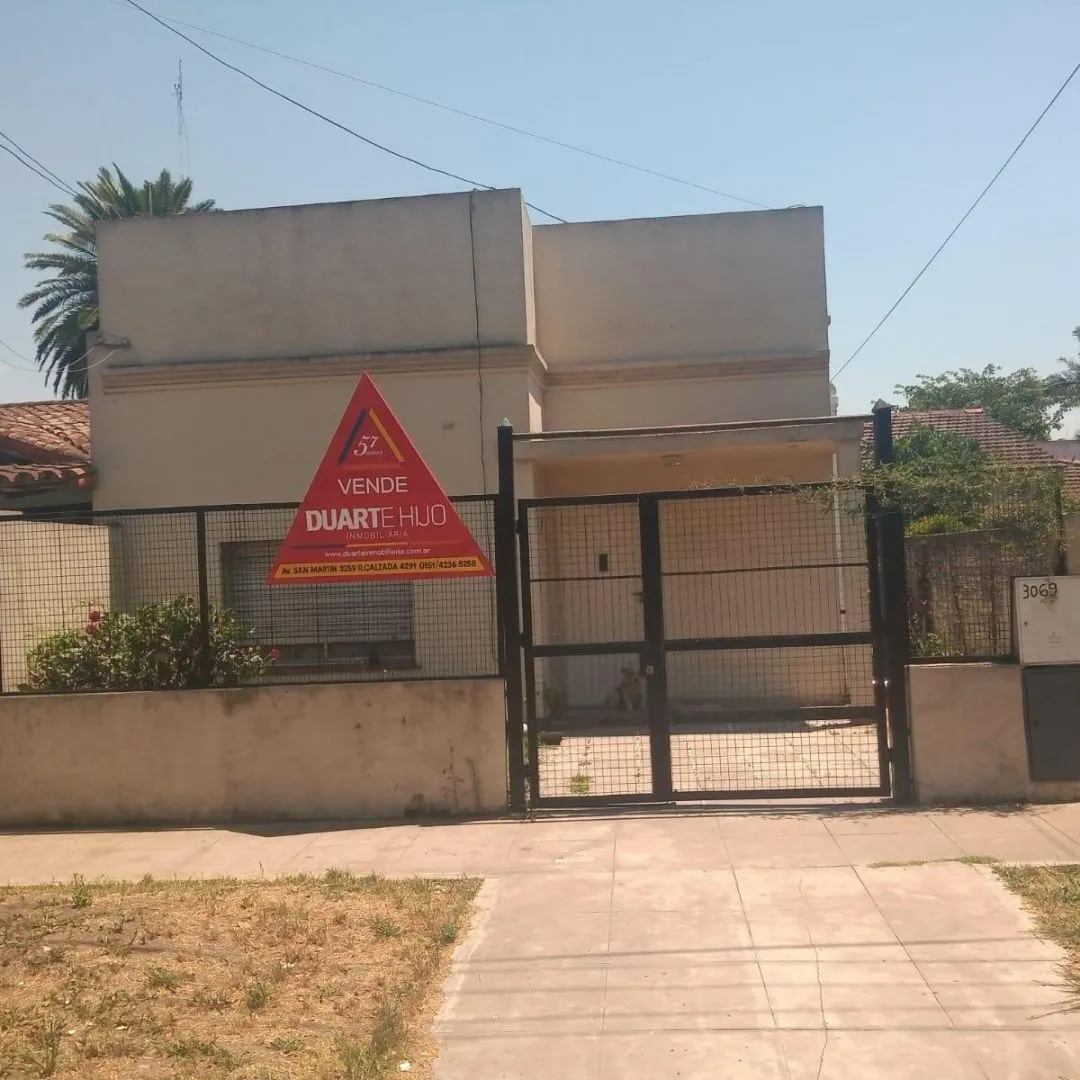 Casa en Bernardino Rivad 3000