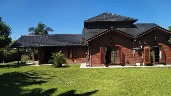 Casa en Ramirez 3400