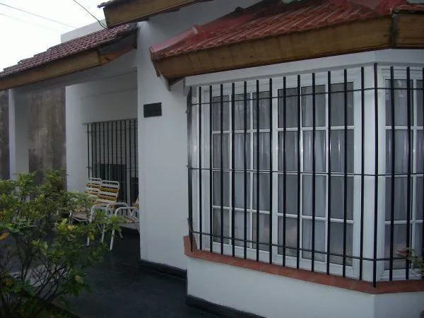 Casa en Pte. Peron 2900