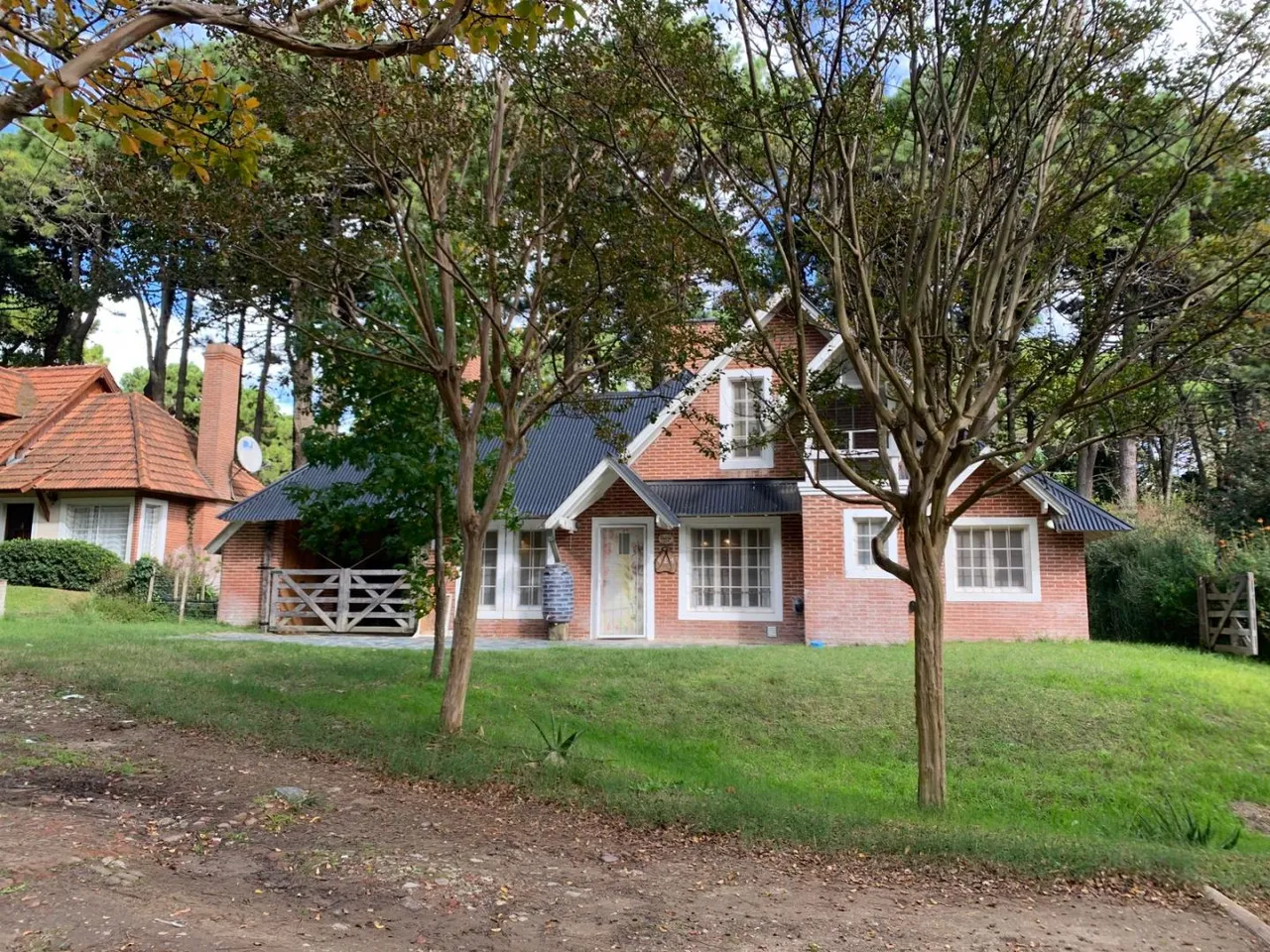 Casa en Del Jilguero 400