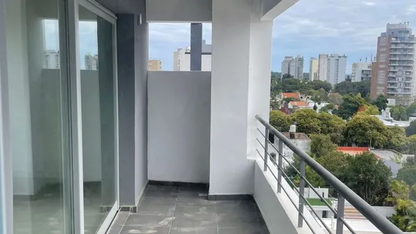 Departamento en Malvinas 100
