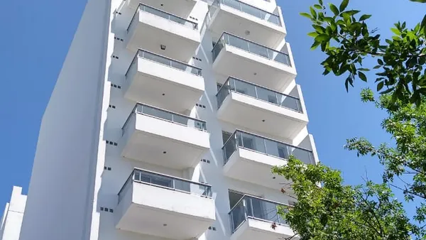 Departamento en ROCAMORA 600