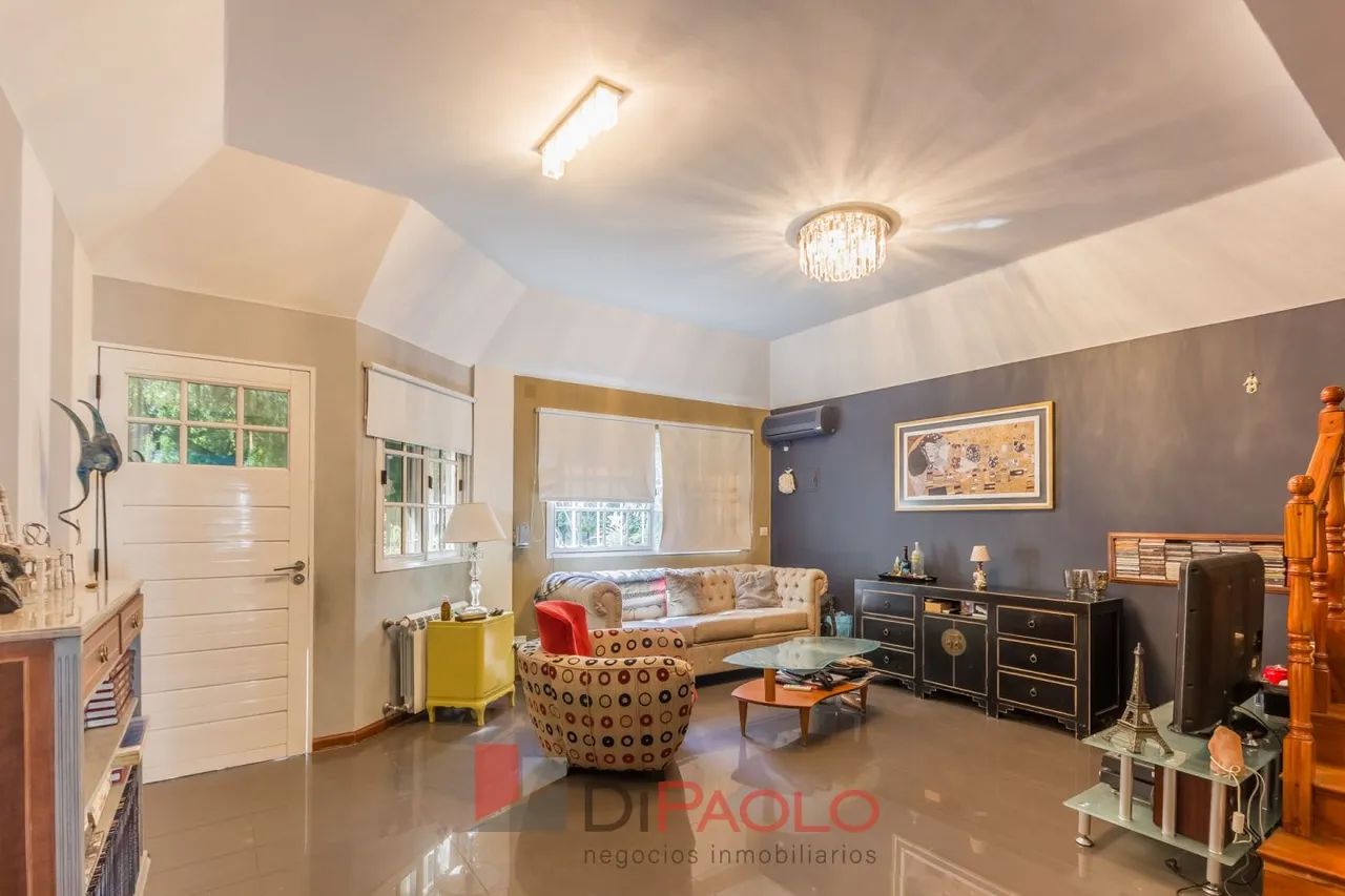 Departamento en Arturo Illia 900