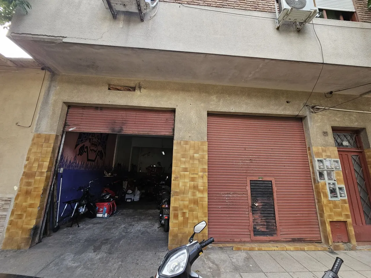 Local Comercial en LACROZE 5800