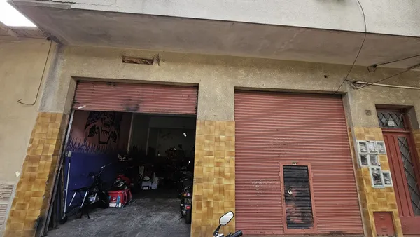 Local Comercial en LACROZE 5800
