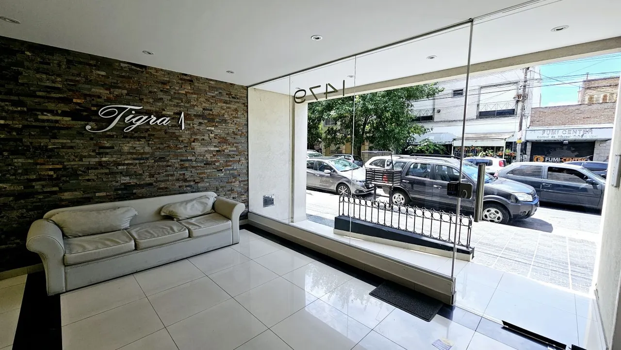 Departamento en AV. RODRIGUEZ PE 1400