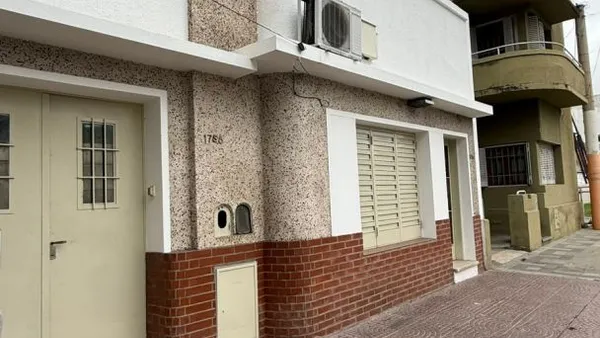 Casa en Rodriguez Peña 1700