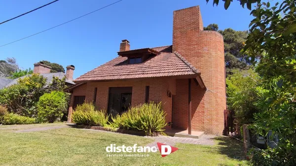Casa en DEL LIBERTADOR S 1400