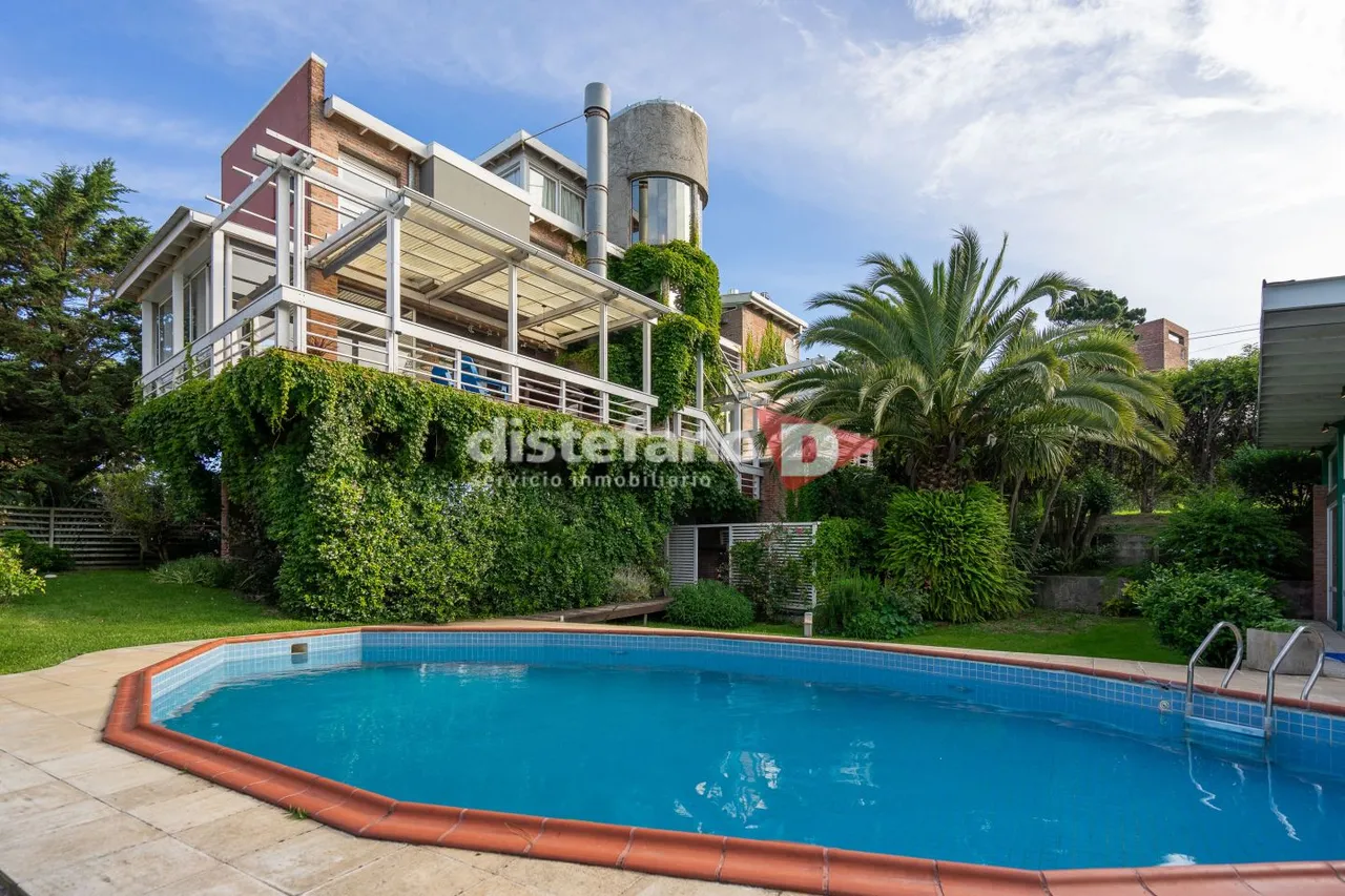 Casa en DE LA SIRENA 500