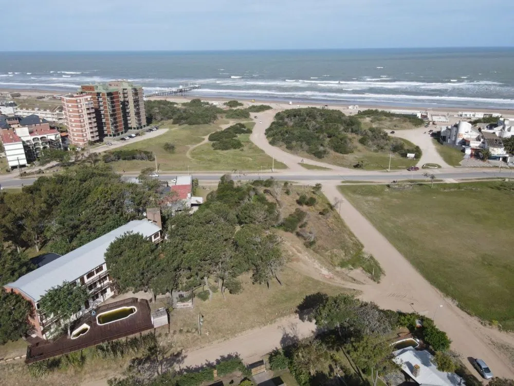 Lote en SIMBAD EL MARINO