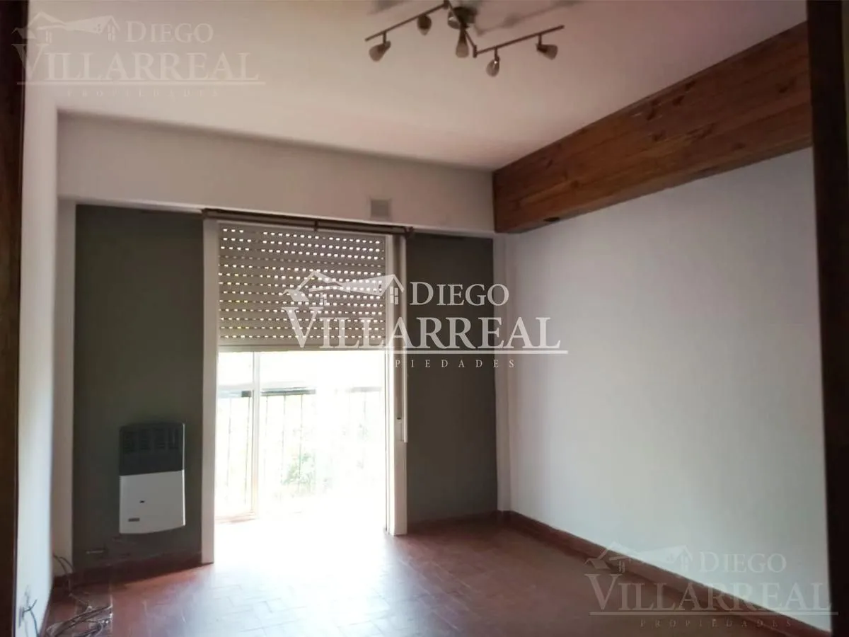 Departamento en Soler 400