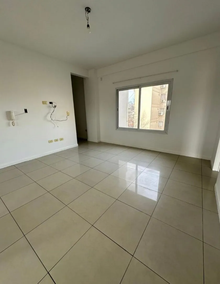 Departamento en Avellaneda 400