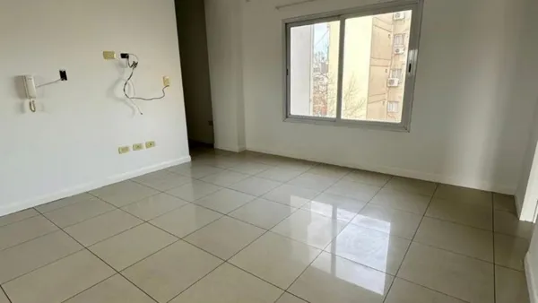 Departamento en Avellaneda 400