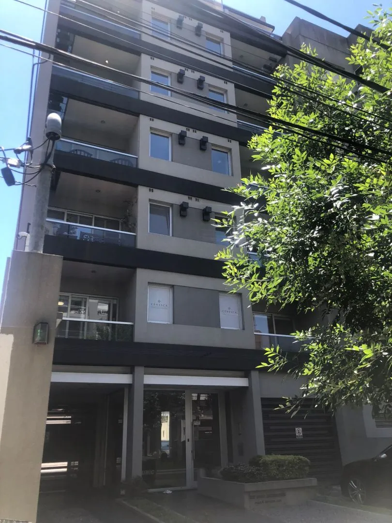 Departamento en Alfredo Bayardi 2500