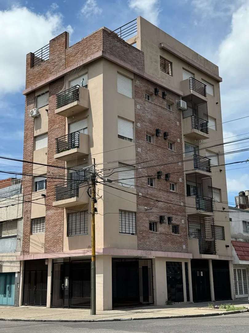 Departamento en San Lorenzo 3700
