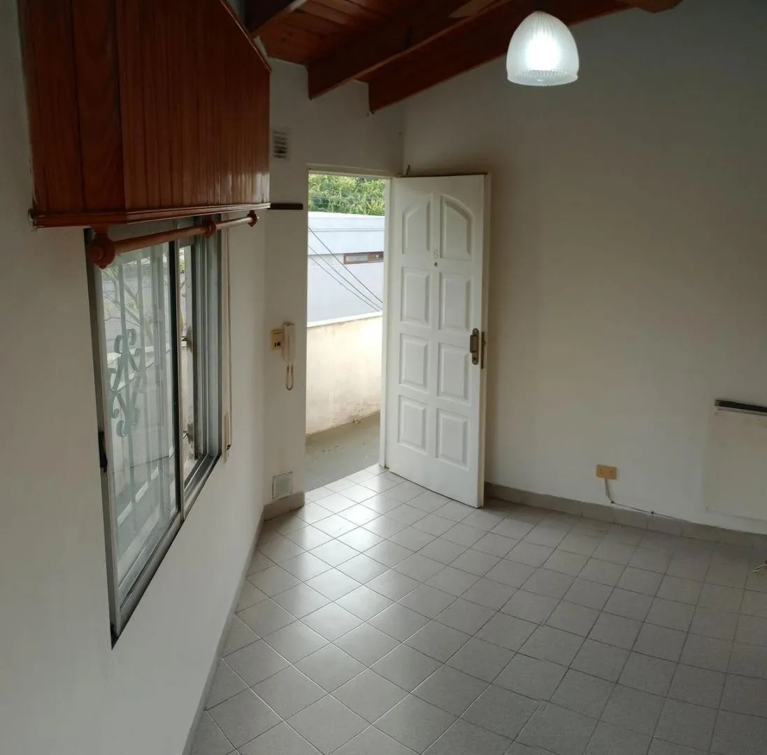 Departamento en calle 4