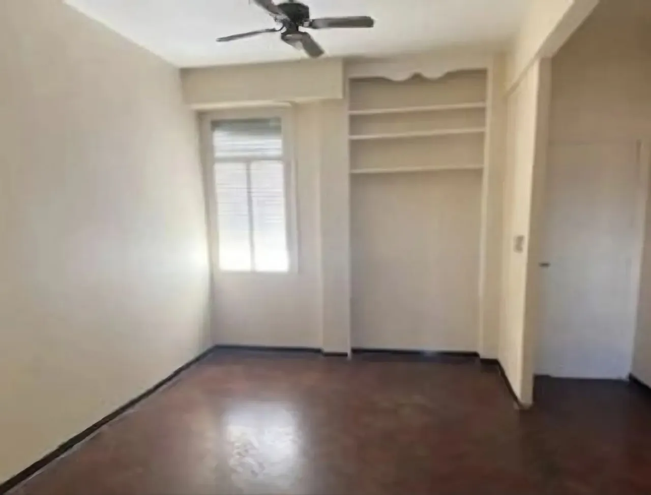 Departamento en Av Independencia 300