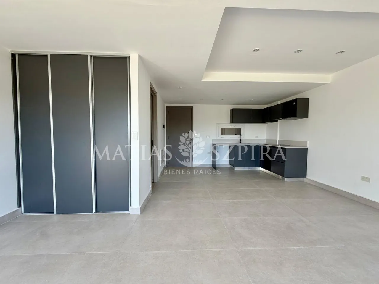 Departamento en COLECTORA NORTE