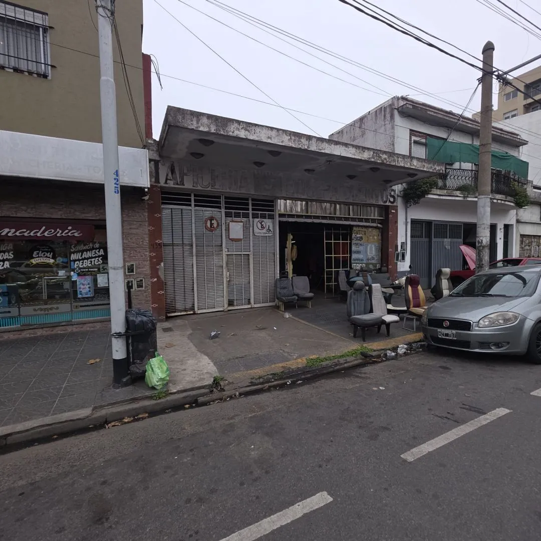 Galpon en AV. CABILDO 400