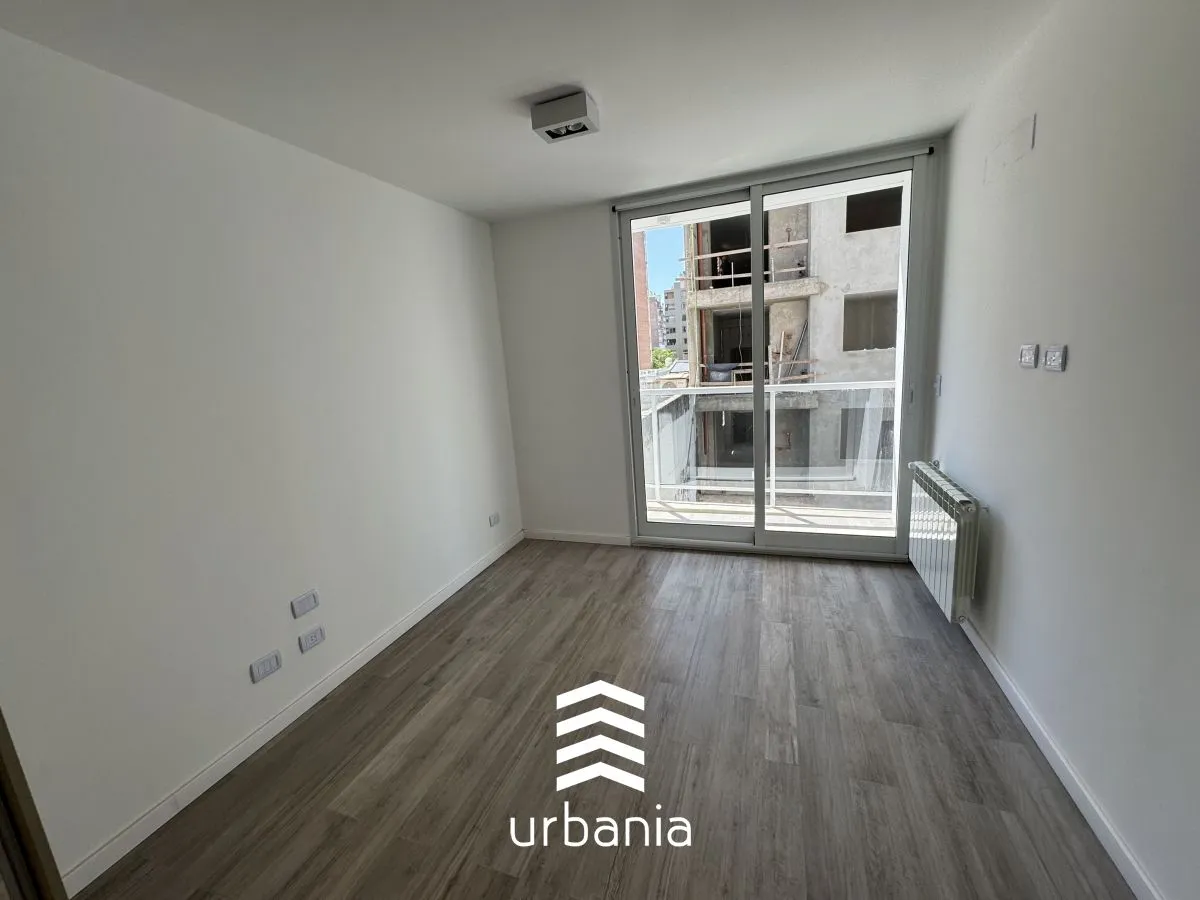 Departamento en Juan Manuel de R 1100