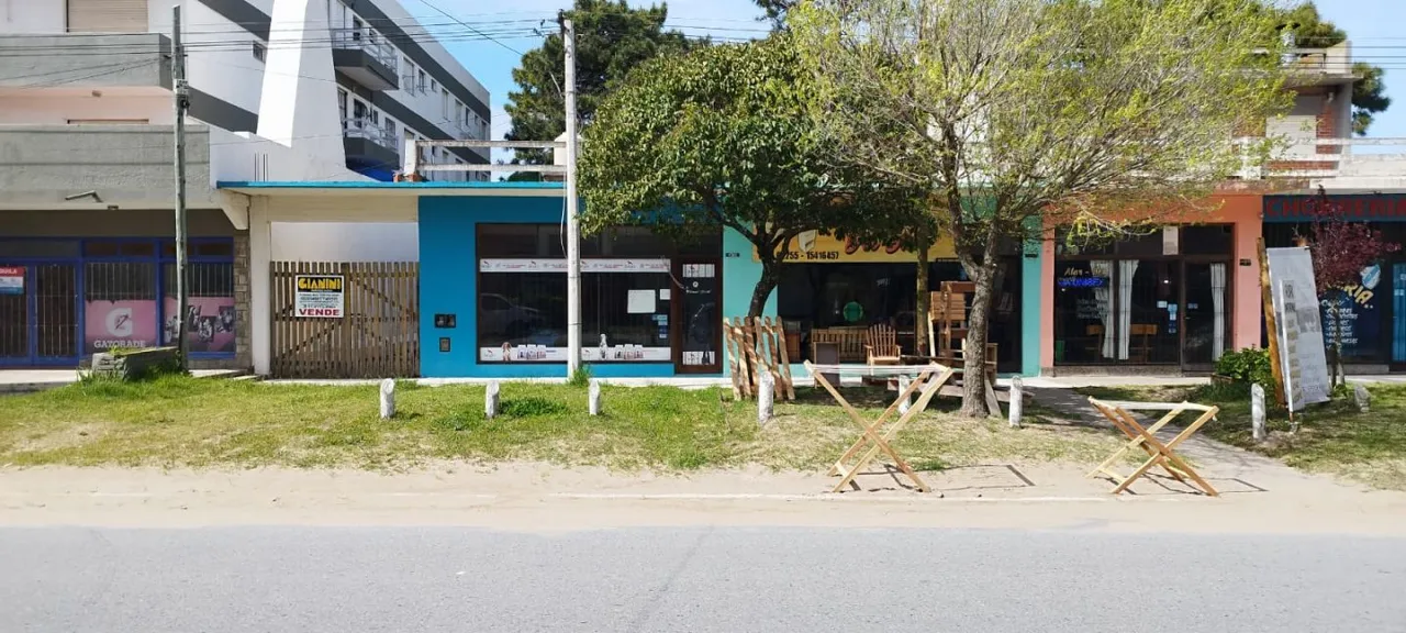Local Comercial en Av. 3 4300
