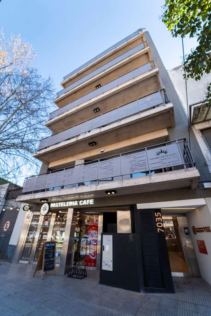 Departamento en AV. EMILIO CASTR 7000