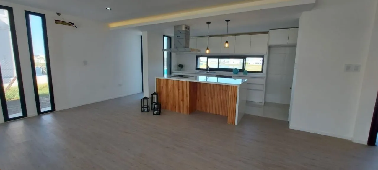 Casa en La Plata Km32.5